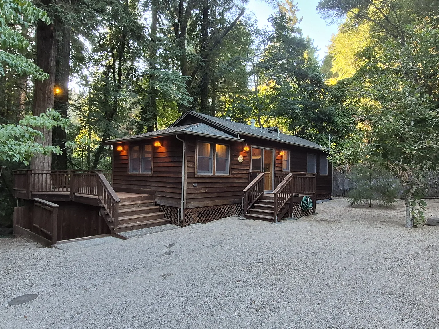 151 Marshall Creek Ct — Photo 4