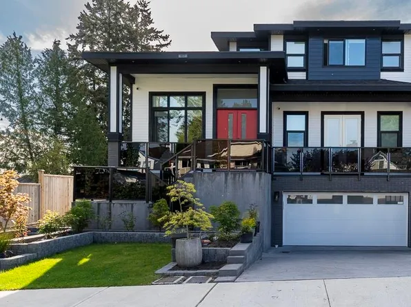 937 160b St, Surrey, BC V4A 9A7