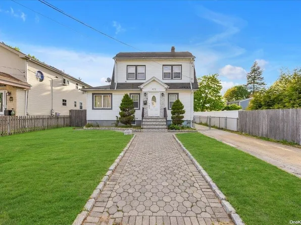 472 Liberty Street, Uniondale, NY 11553
