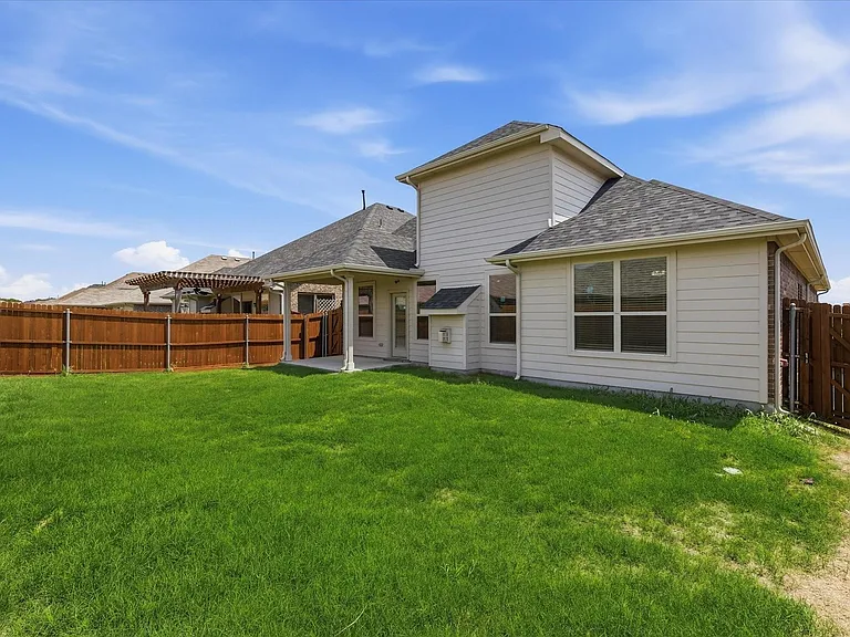 808 Bird Creek Dr — Photo 38