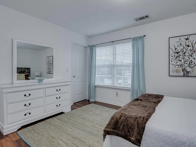 212 Full Circle Dr — Photo 22