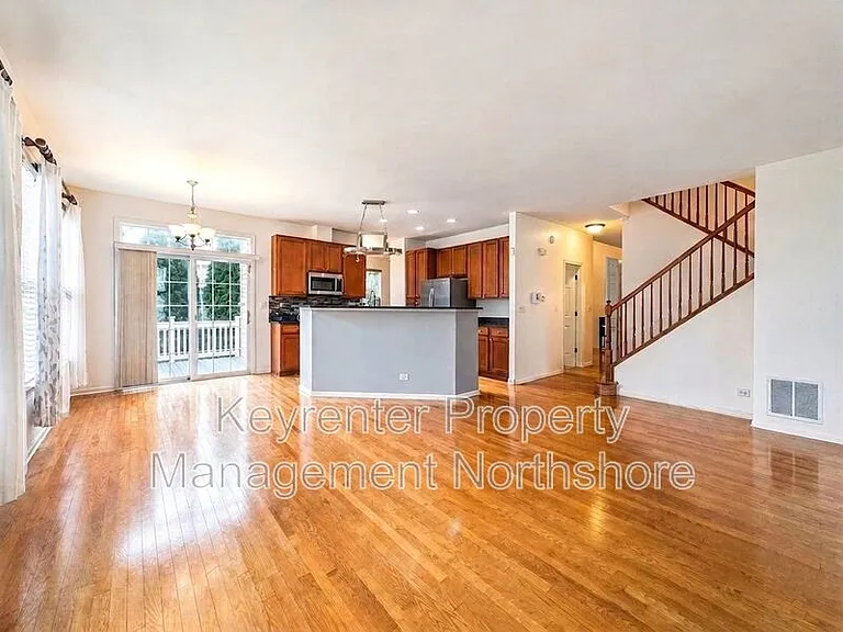 3148 Concord Ln — Photo 7