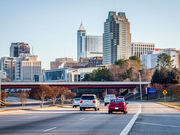20 Minutes to Downtown Raleigh Night Life