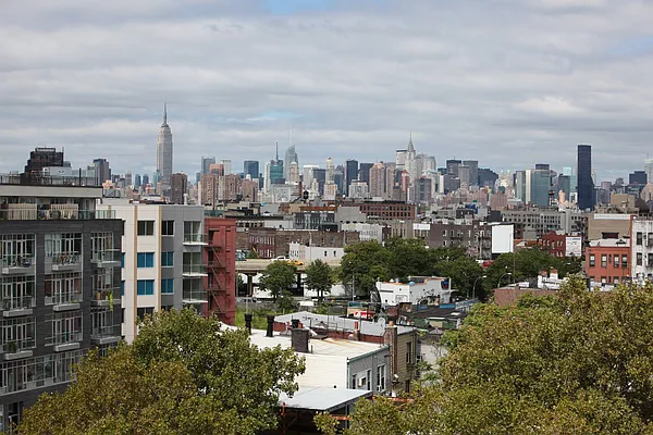 Rented by Compass | media 16