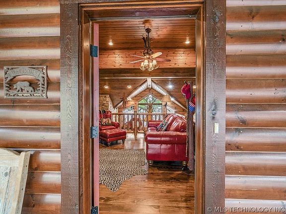 4th image of 65133 E 250th Rd