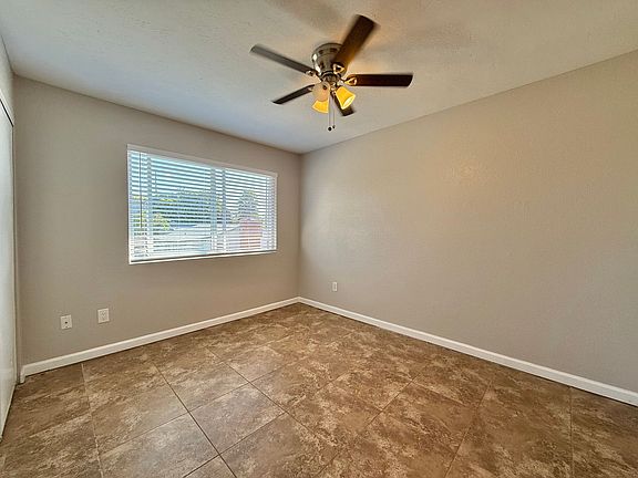 5th image of 3421 Polley Dr APT 3