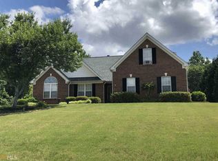 155 Lakeside Trl, Covington, GA 30016