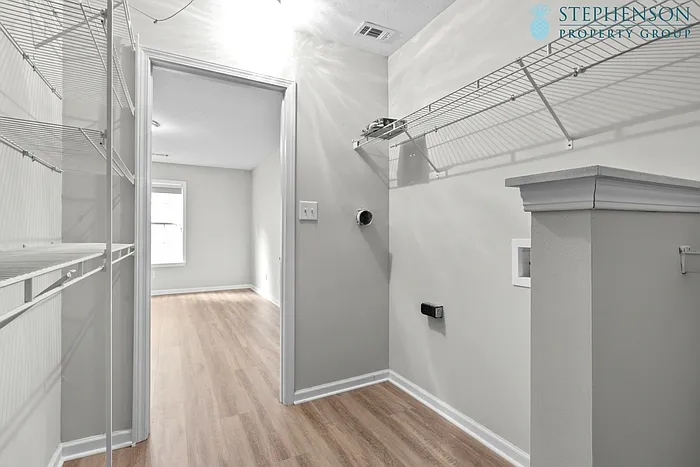 423 Elders Pond Cir — Photo 18