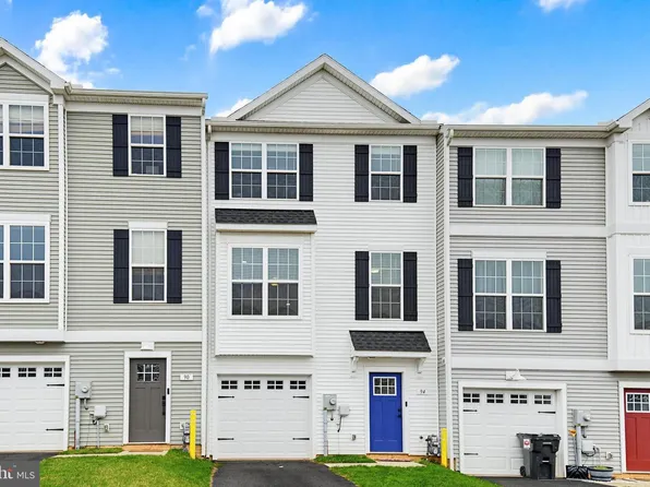 94 Hudson Blvd, Red Lion, PA 17356