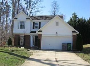 102 Forest Ave, Tabor City, NC 28463