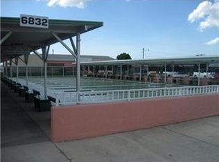 6623 Massachusetts St, Bradenton, FL 34207