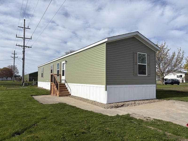 1st image of 111 Townley Dr