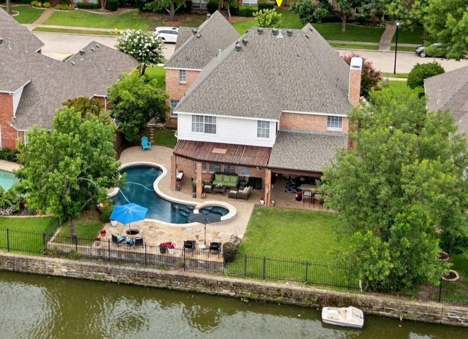 1st image of 1032 Basilwood Dr