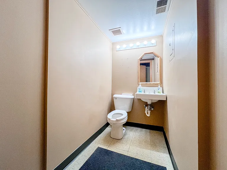 555 S Schuyler Ave #115 — Photo 9