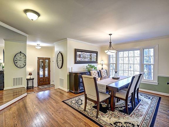 5th image of 6051 Estates Dr