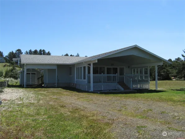 32606 H Place, Ocean Park, WA 98640