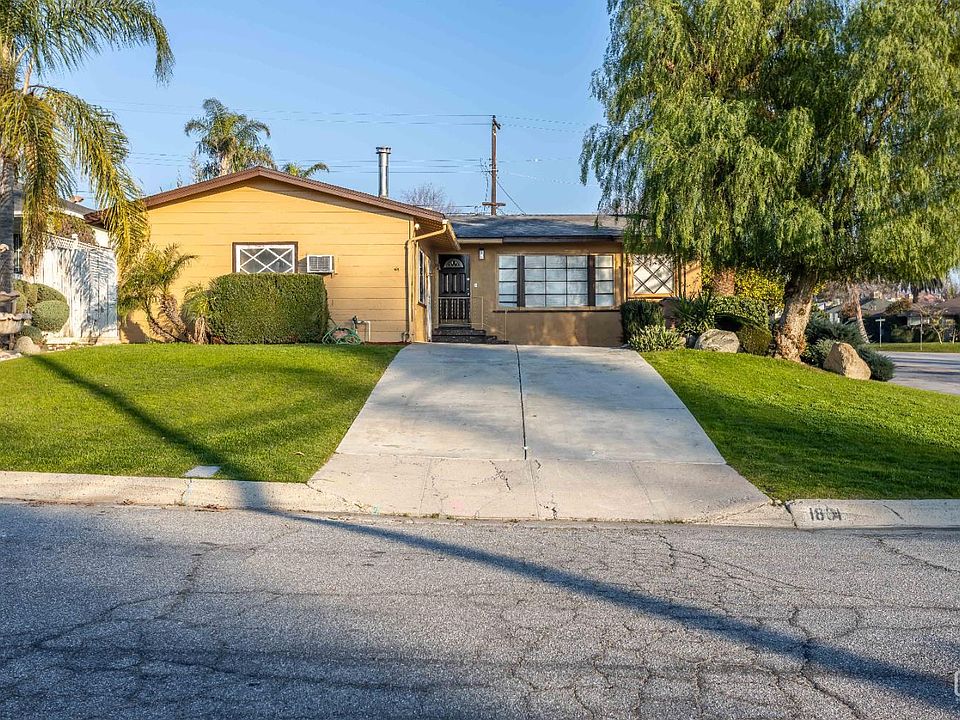 1st image of 1801 Los Robles Dr