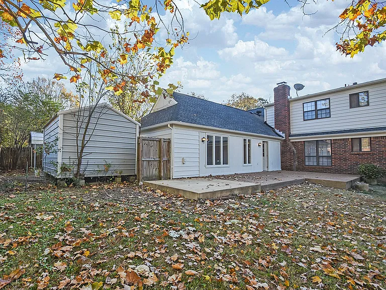 4972 Ridge Tree Dr — Photo 9
