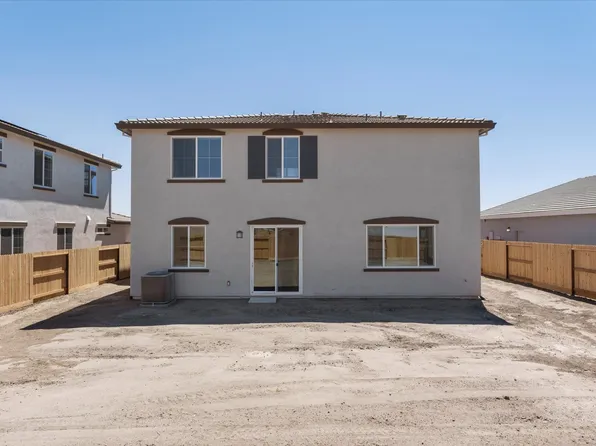 2261 Hewins St, Manteca, CA 95337