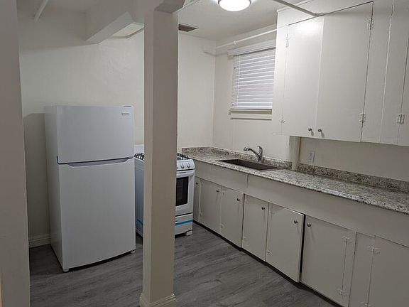 2nd image of 11912 Wilshire Blvd #11914