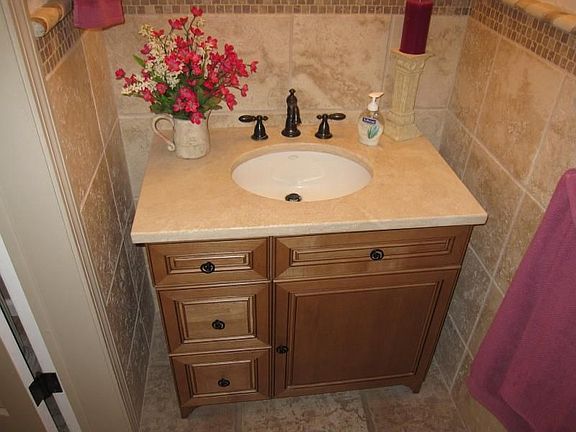 POWDER ROOM