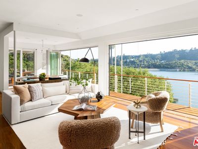 11000 Scenario Ln, Los Angeles, CA, 90077