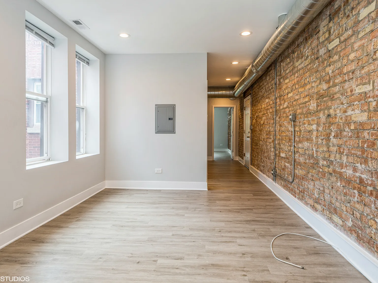 3 bed, $2,350 — Photo 3