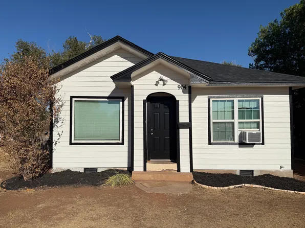 904 N Julian St, Altus, OK 73521