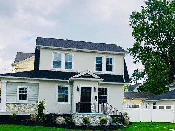 1630 Clay Ave, Dunmore, PA 18509