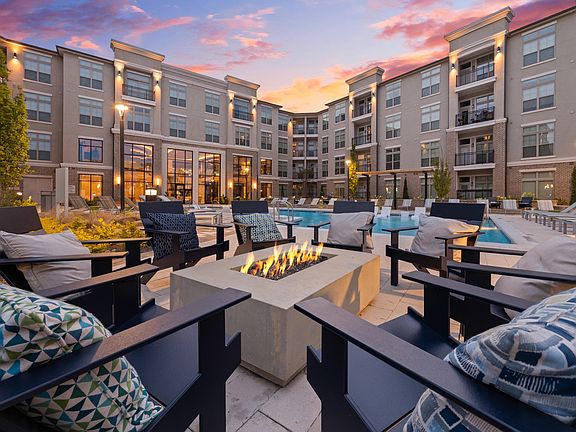 Fire Pit with Cozy Seating