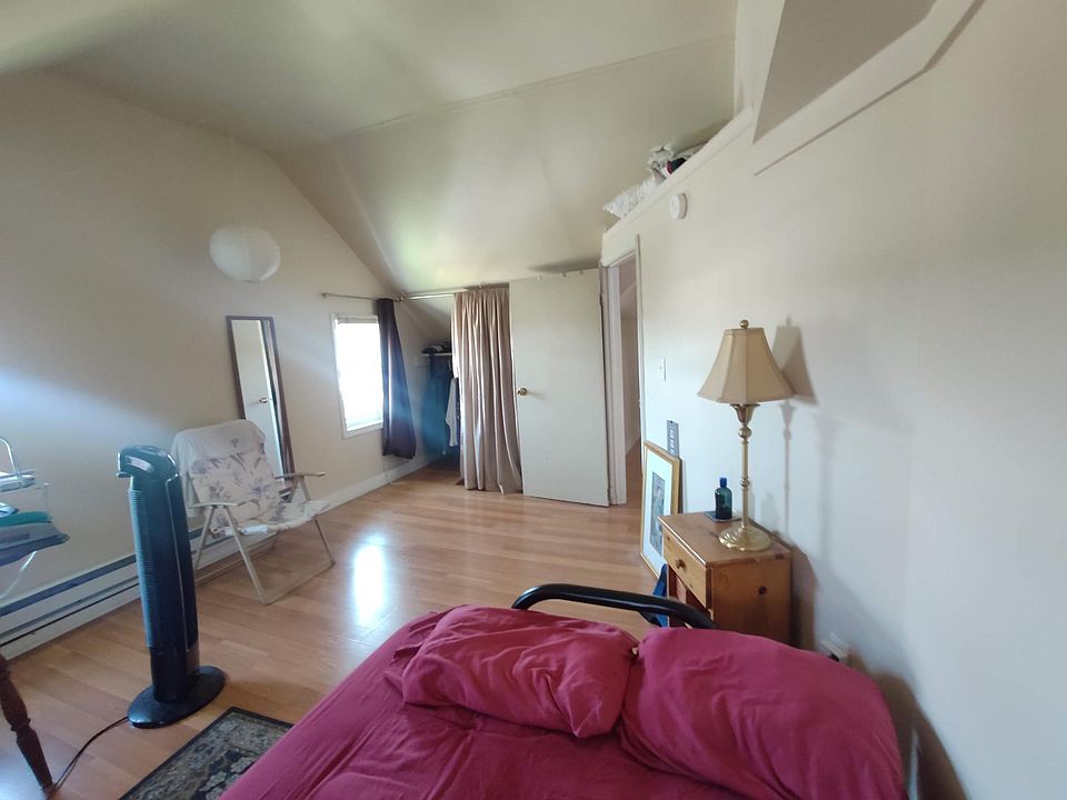 Large bedroom with large closet