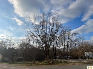 11 M Johnson Rd, Tompkinsville, KY 42167