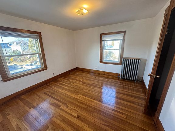 5th image of 25-29 S Crescent Cir #A