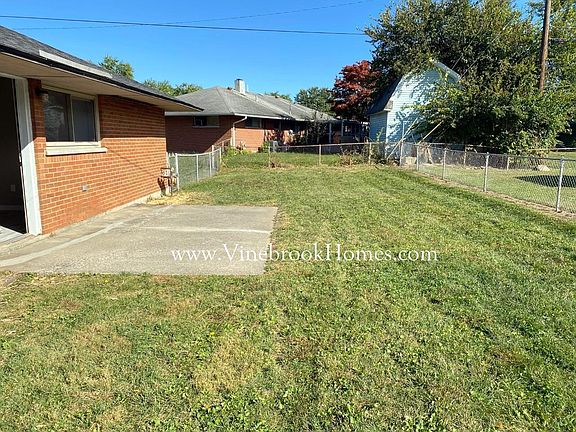 3rd image of 5400 Naughton Dr