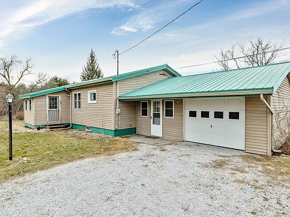 3rd image of 1125 Sheldon Road