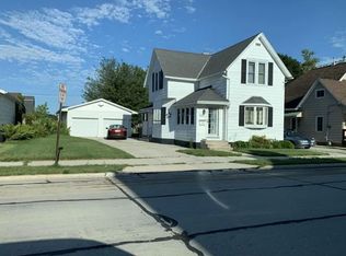 2010 Jefferson St, Two Rivers, WI 54241