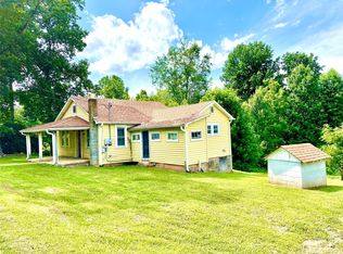 351 Glenwood Dr, Marion, NC 28752