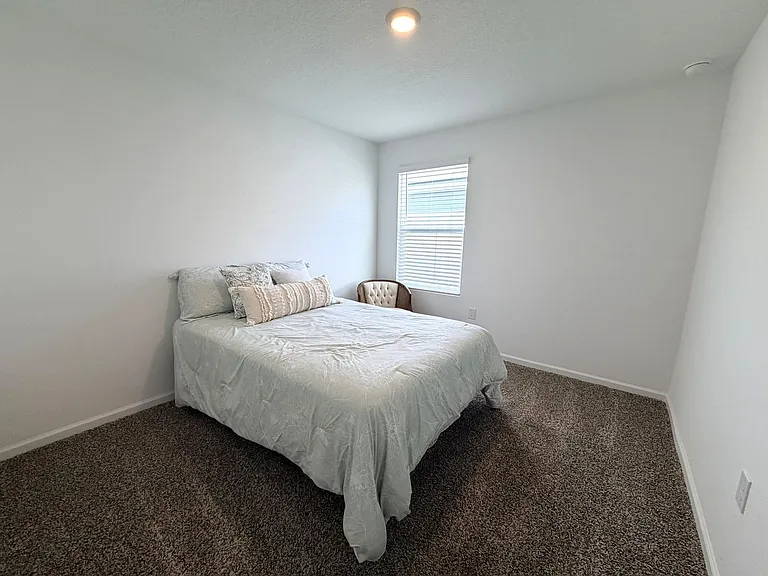 2734 Oak Stream Dr — Photo 12