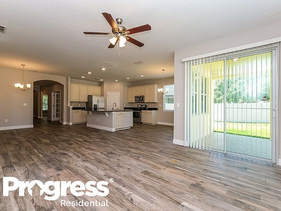 3rd image of 11318 Emerald Shore Dr