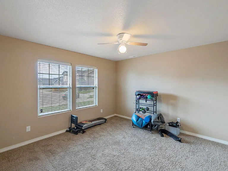 7520 Dellwood Ln — Photo 5