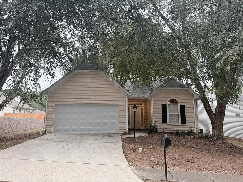 204 Kingfisher Point