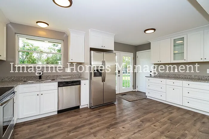 920 Yarger Dr — Photo 5