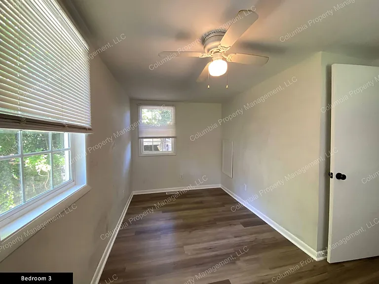 527 Georgia St — Photo 6