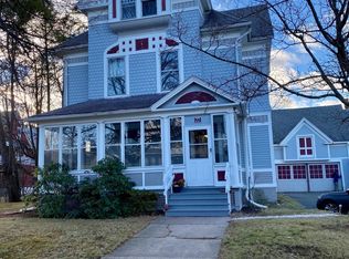 77 Nonotuck St, Holyoke, MA 01040