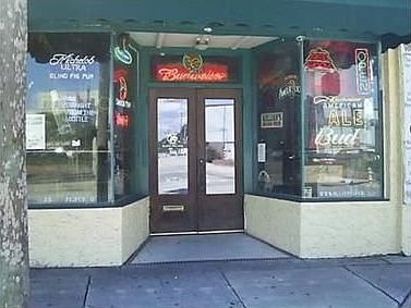 1st image of 146 W New York Ave