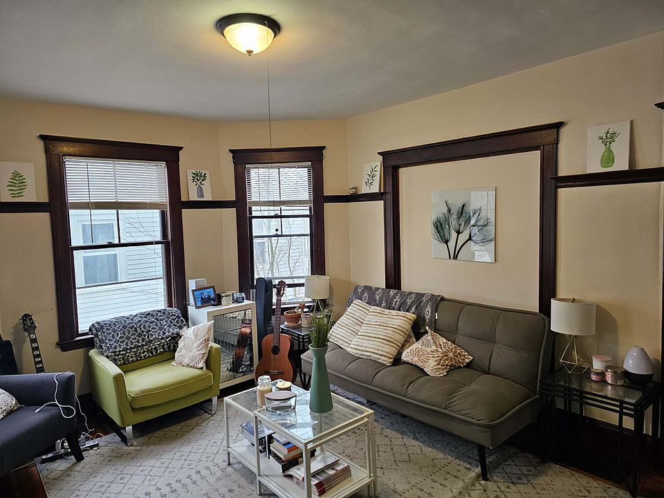 1st image of 15 Breck Ave #1