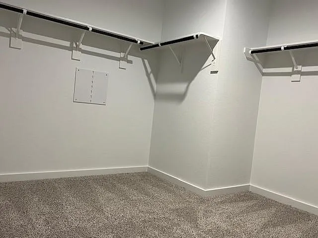 1006 Perezia Ct — Photo 14