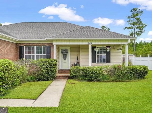 144 Madison Ave NE, Ludowici, GA 31316