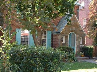 2934 McKinley St NW, Washington, DC