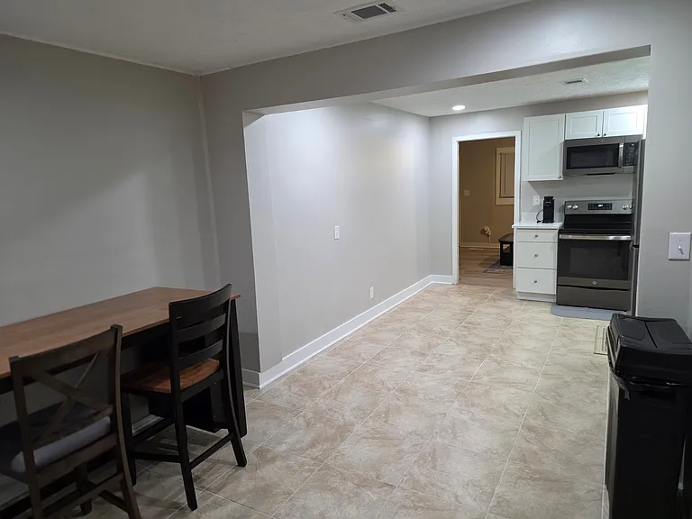 4453 Pharr Ave — Photo 16